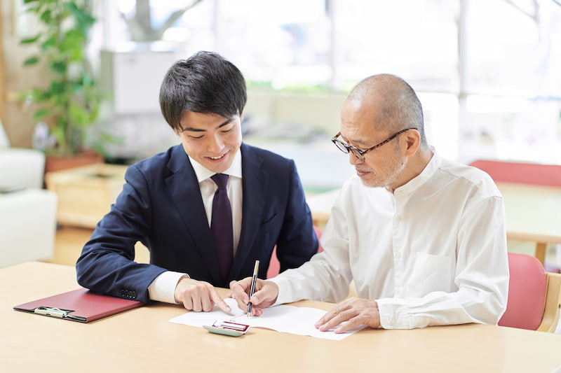 優しく教える担当者