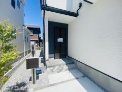 （玄関）