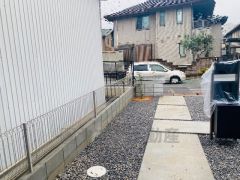 （駐車場）