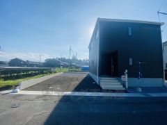 （駐車場）カースペースは並列で2台分設けています